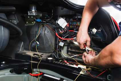 réparer professionnelement l'éléctronique du véhicule