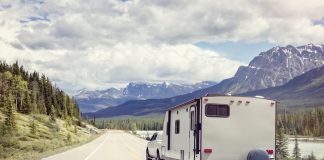 Guide exhaustif sur la caravane: Achat, prescriptions légales, entretien