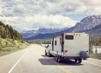 Guide exhaustif sur la caravane: Achat, prescriptions légales, entretien