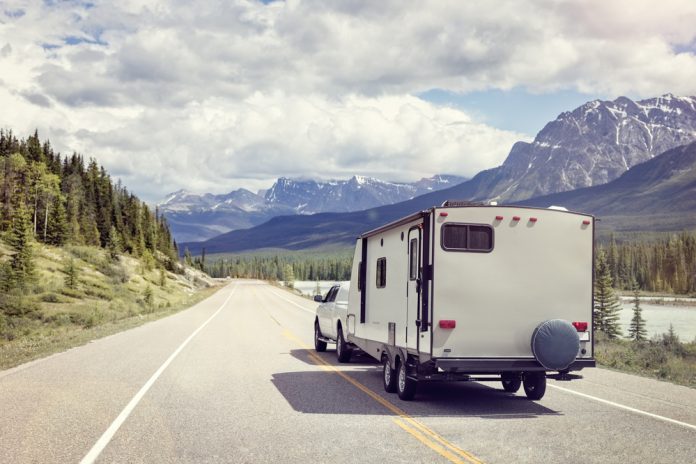 Guide exhaustif sur la caravane: Achat, prescriptions légales, entretien