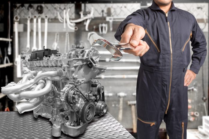 Dommages du moteur à la voiture - tout ce qui est important pour un moteur sain