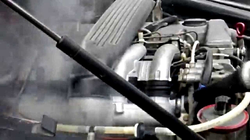 nettoyage du moteur par glace carbonique