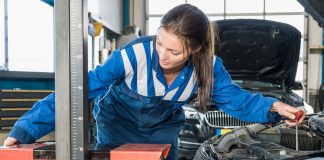 Installer des phares au xénon – Un projet particuliérement délicat