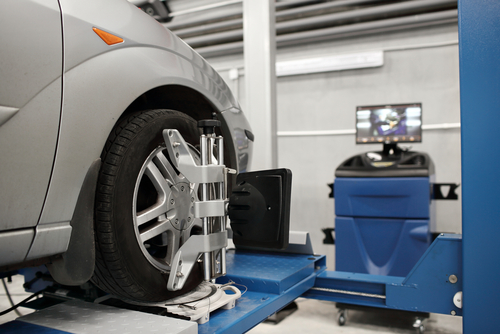 Exigence de réparation de l'alignement des roues
