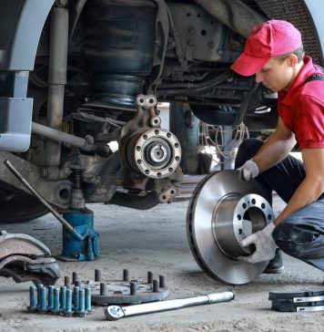 Une conduite silencieuse – Débarrassez-vous des freins qui grincent!