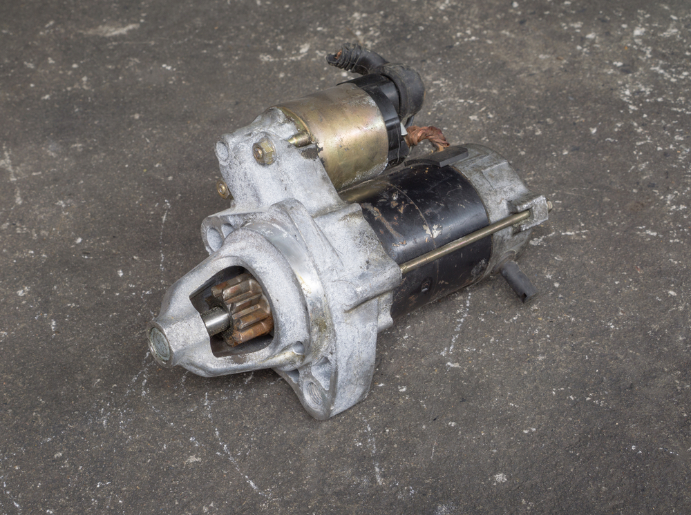 Remplacer un starter sur les voitures plus anciennes
