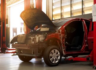 Nettoyage complet de l’extérieur de la voiture: faites briller votre bijou sur roues!