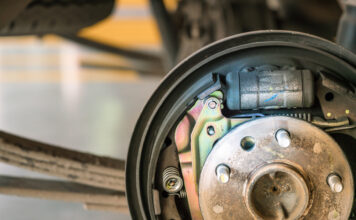 Prendre des risques: changer le frein à tambour au frein à disque Prendre des risques: changer le frein à tambour au frein à disque