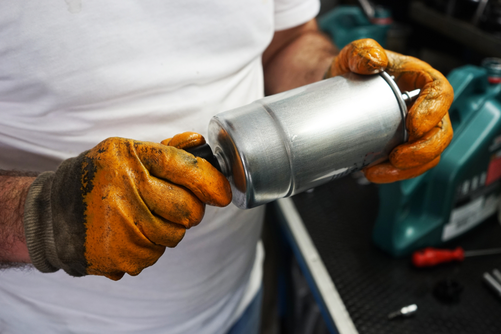 Retrait et remplacement du relais de pompe à carburant 