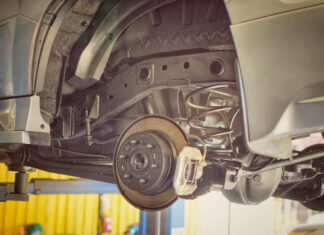 Remplacer le support de jambe de suspension – Faites-le correctement!